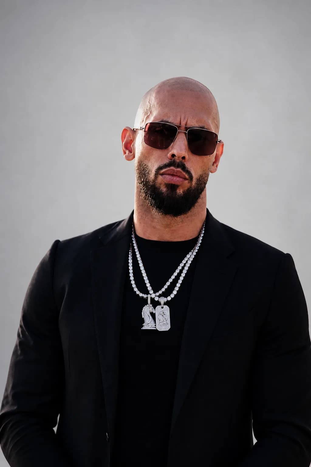 Lo que no te cuentan: Andrew Tate: Lo Que Nadie Te Cuenta Del “Top G”