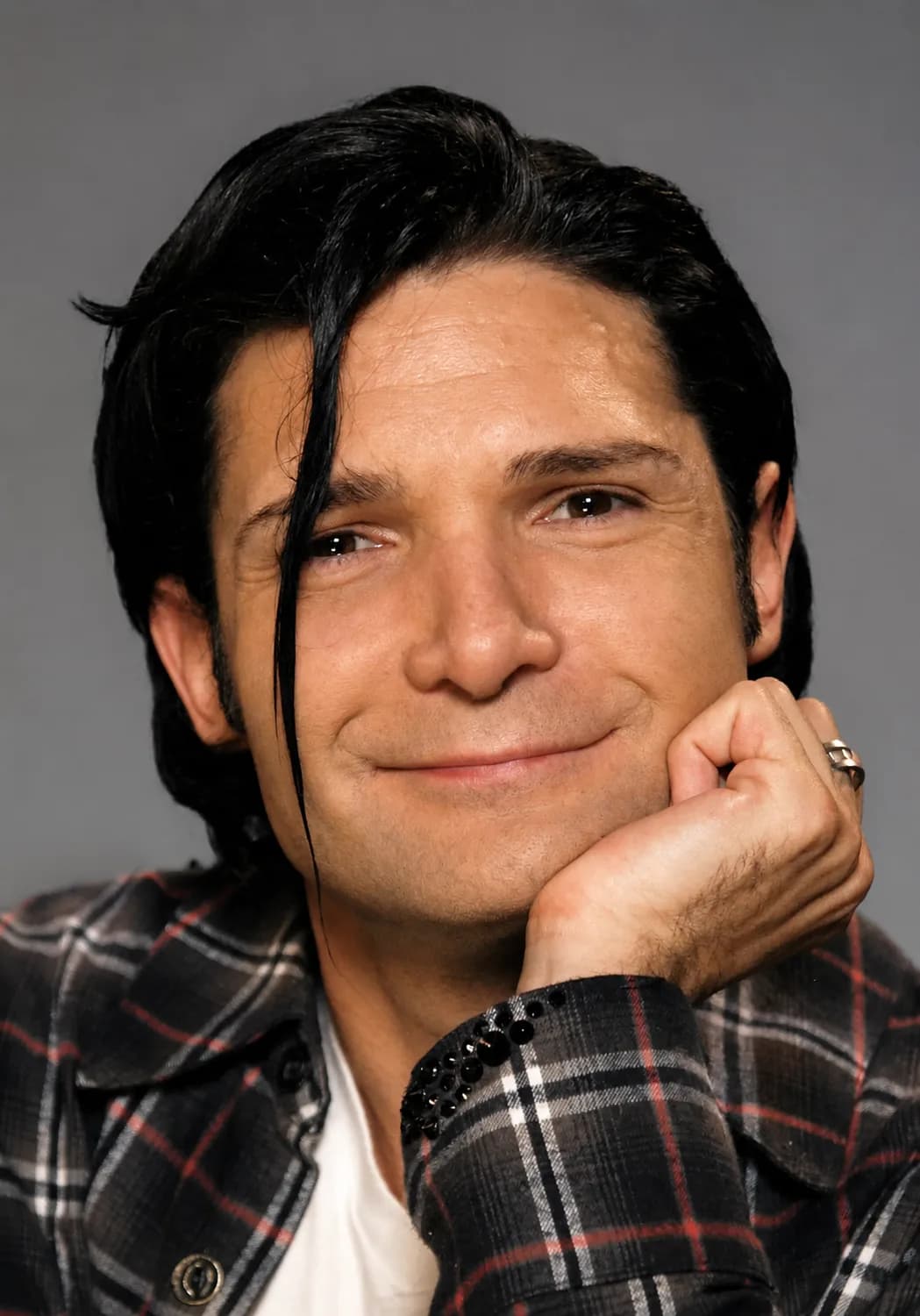 Lo que no te cuentan: Corey Feldman y el Secreto Más Oscuro de Hollywood