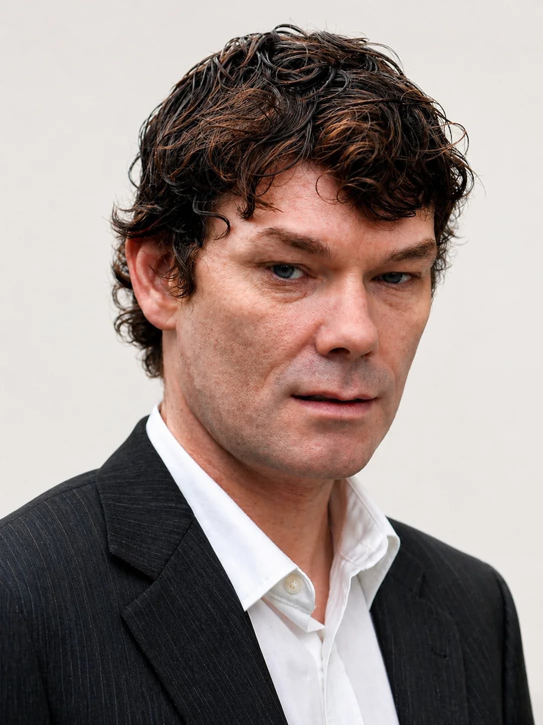 Lo que no te cuentan: Gary McKinnon: El Hacker que Vio un OVNI