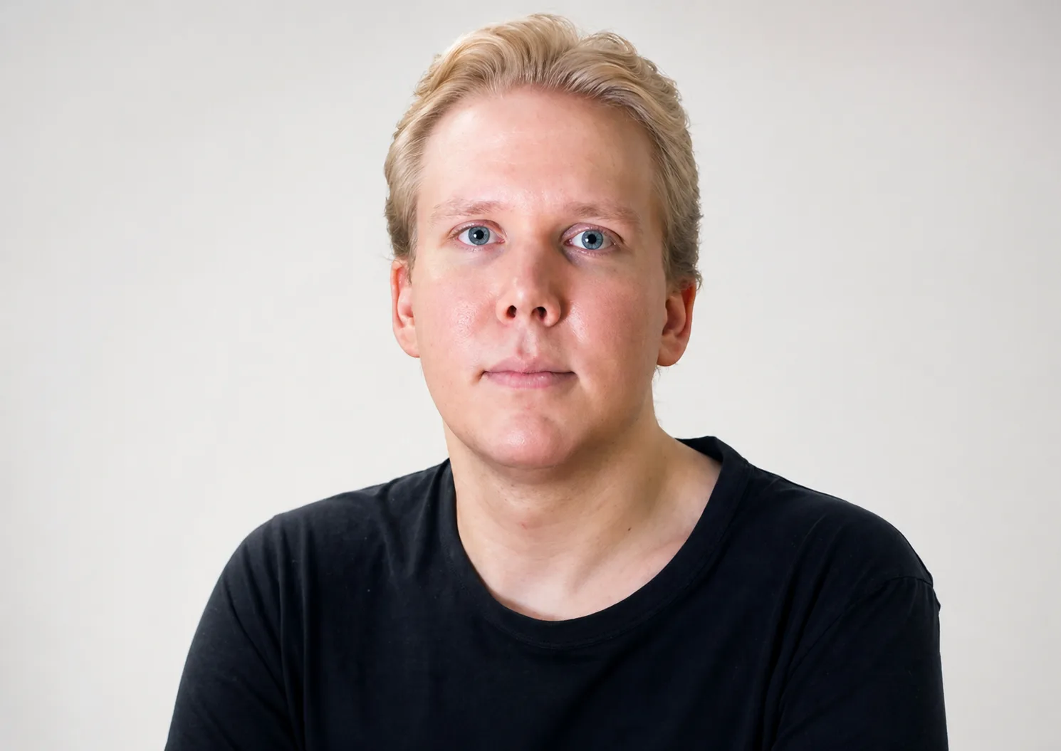 Lo que no te cuentan: Julius Kivimäki: El Hacker que Arruinó 33.000 Vida