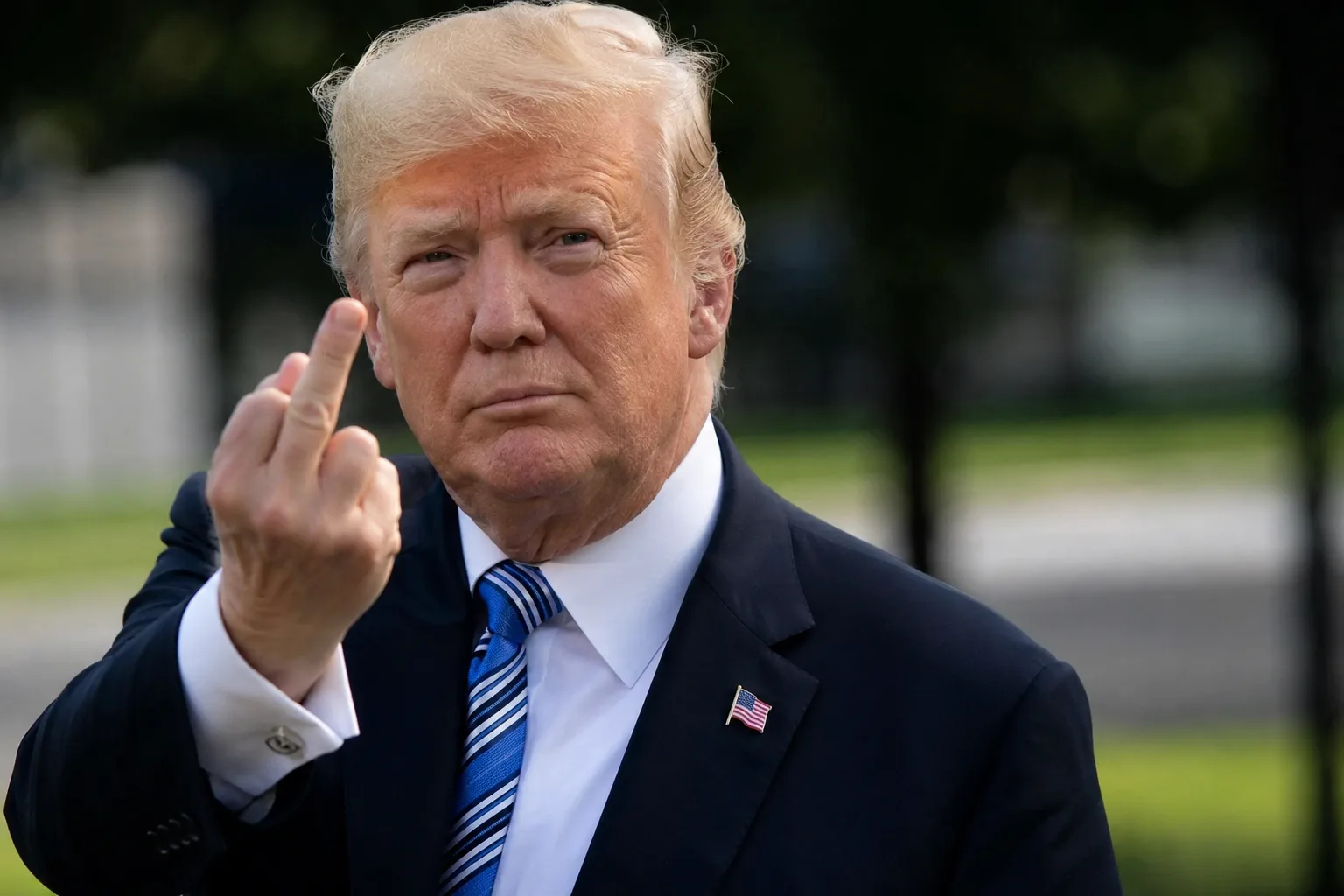 Whitehouse.gov/Aliens: La Web Más Polémica De Trump